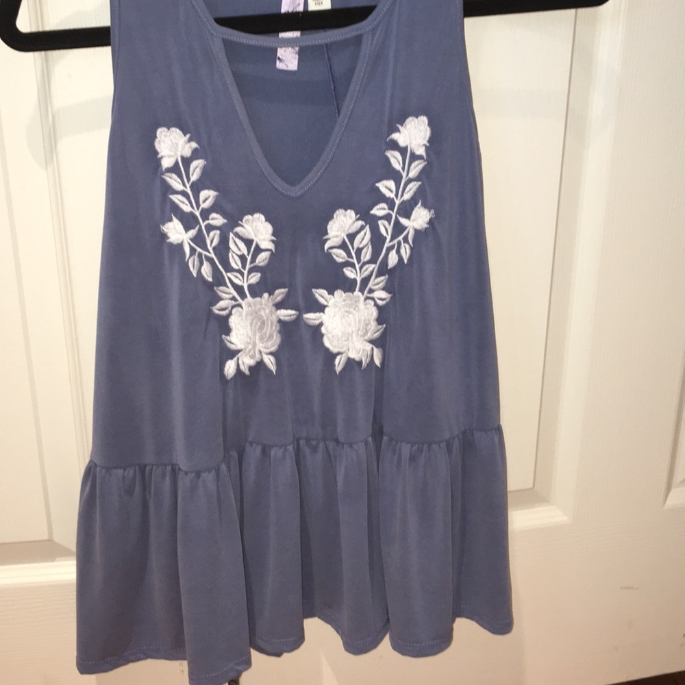 Floral flowy tank